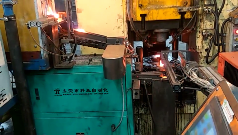 齒輪鍛壓全自動(dòng)生產(chǎn)線 非標(biāo)機(jī)械手