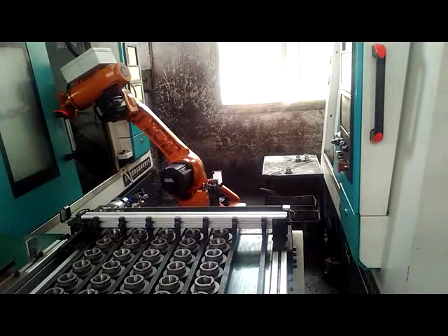 機械手臂數(shù)控車床上下料解決方案